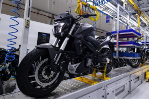 Bajaj DOminar 400 10 mil motos produzidas no Brasil