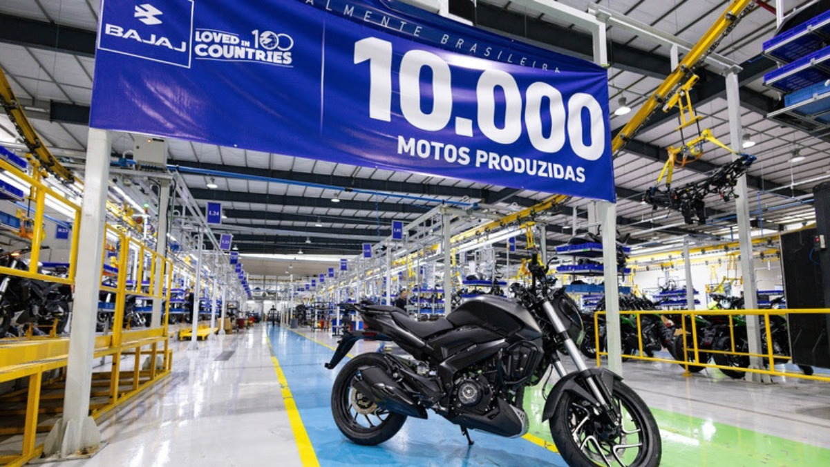 Bajaj DOminar 400 10 mil motos produzidas no Brasil