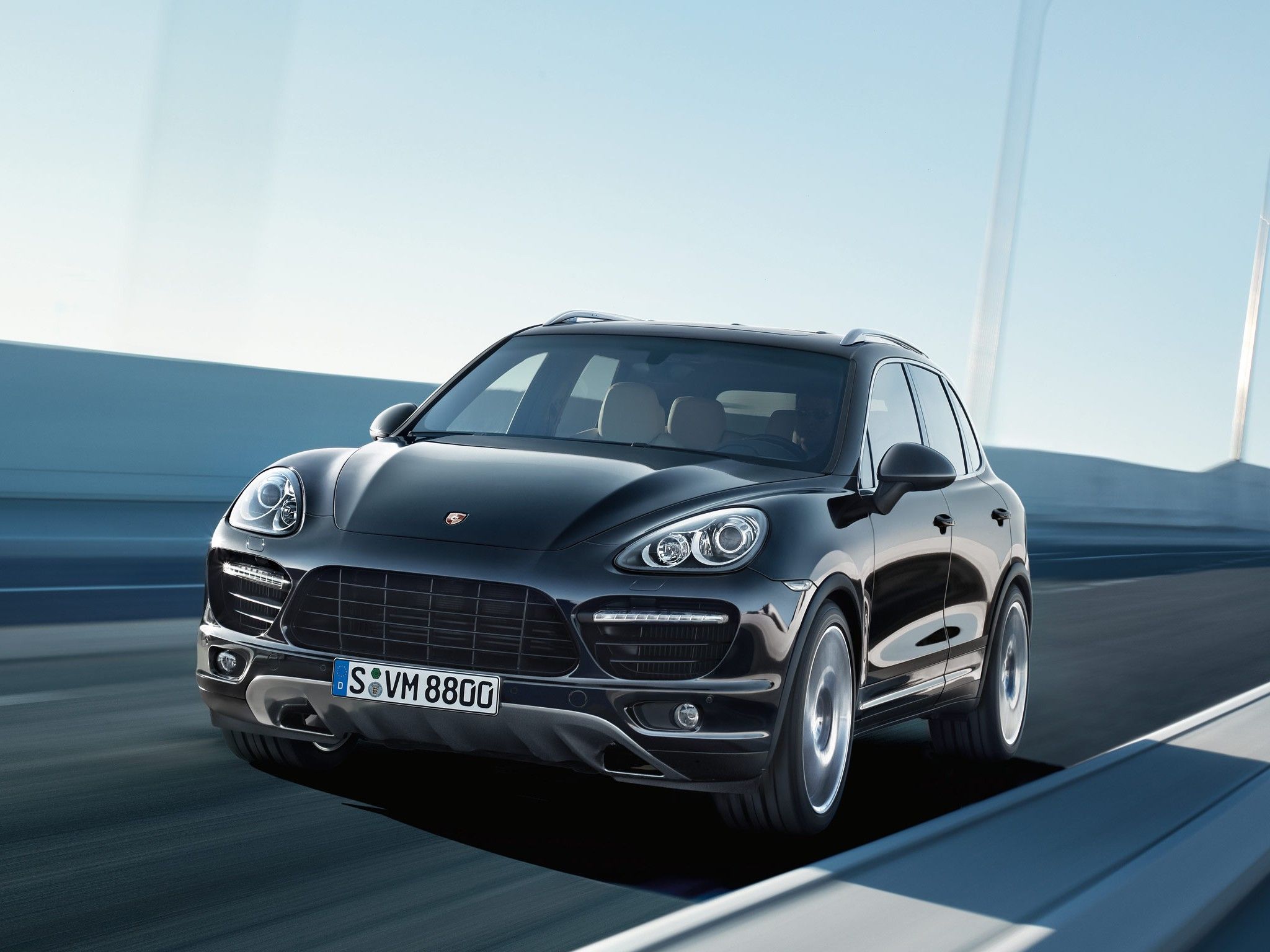 porsche cayenne turbo 2011 preto frente