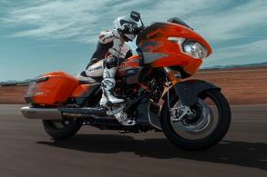 Harley Davidson CVO Road Glide RR