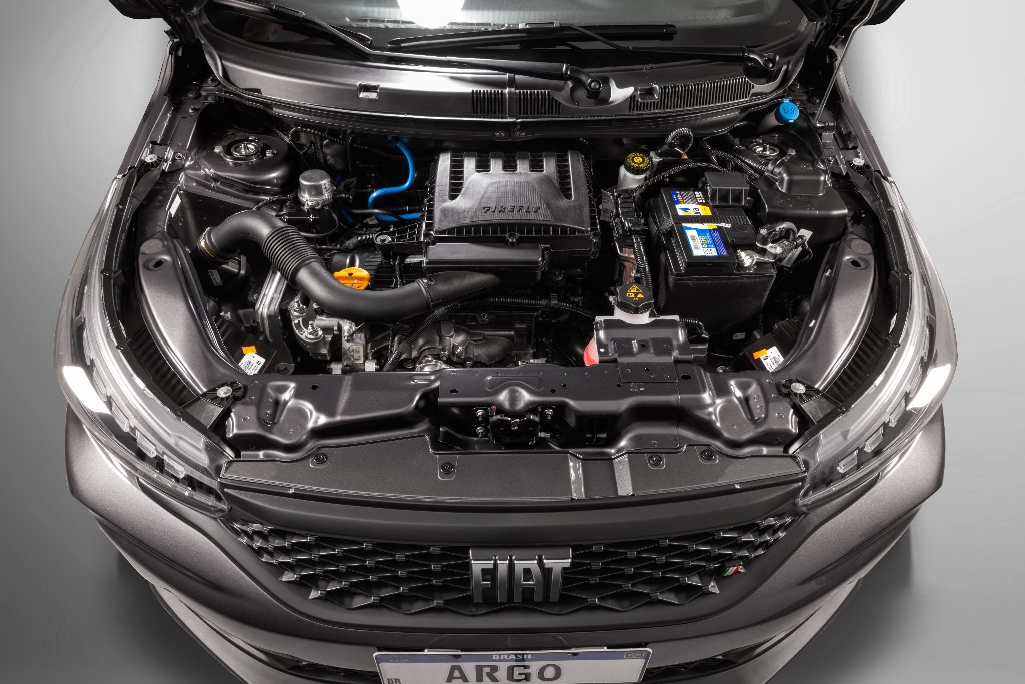 Fiat Argo Drive 1 3 AT CVT 2026 Cinza Silverstone cofre do motor