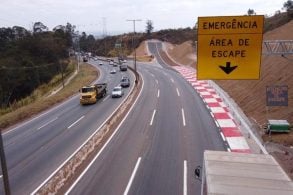 área de escape no anel rodoviário prefeitura de Belo Horizonte (1)