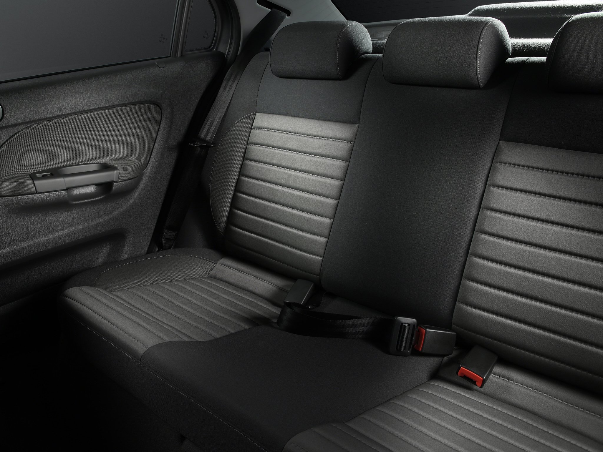 VOLKSWAGEN VOYAGE 2015 BANCO TRASEIRO