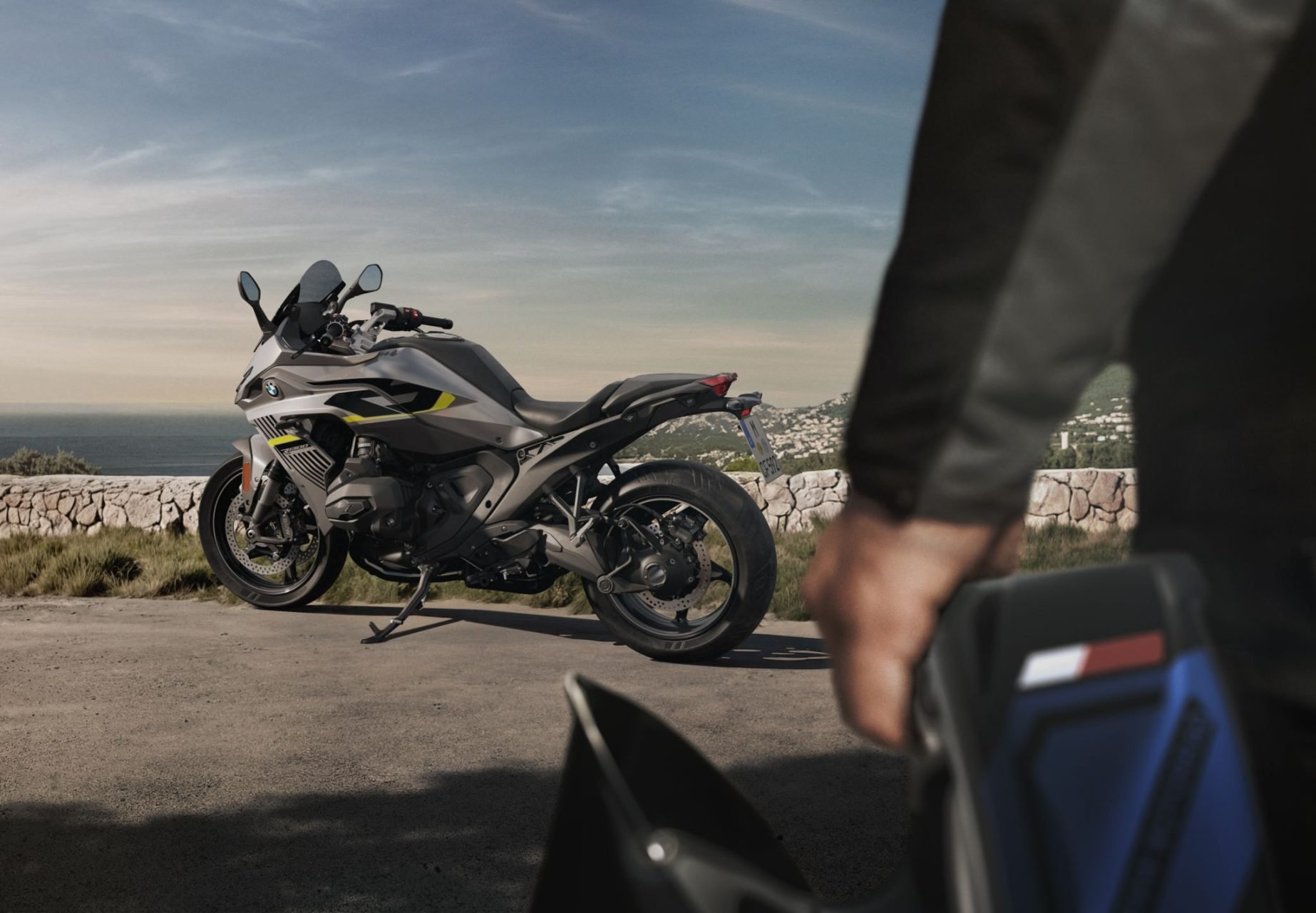 BMW R 1300 RS (1)