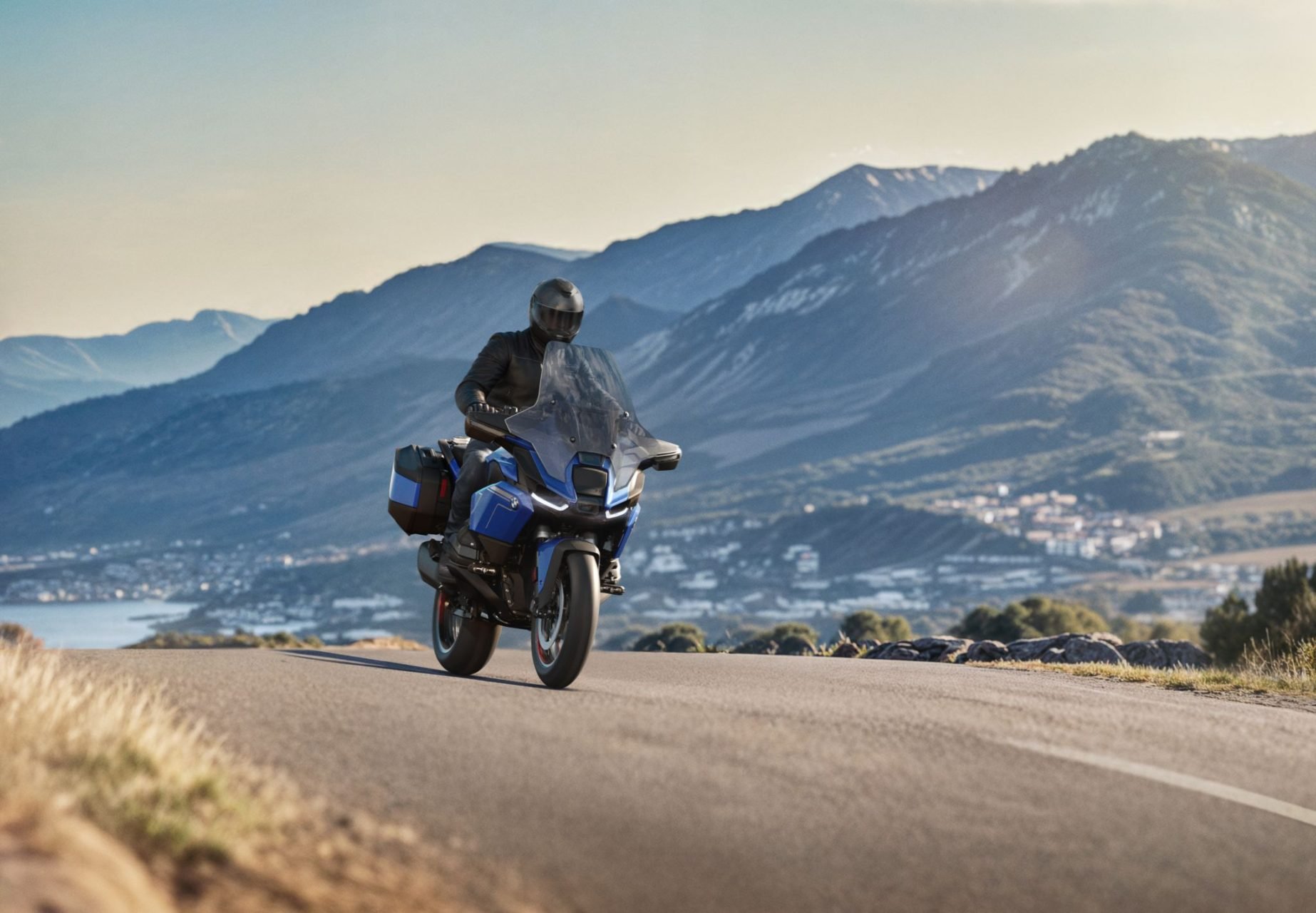 BMW R 1300 RT (2)