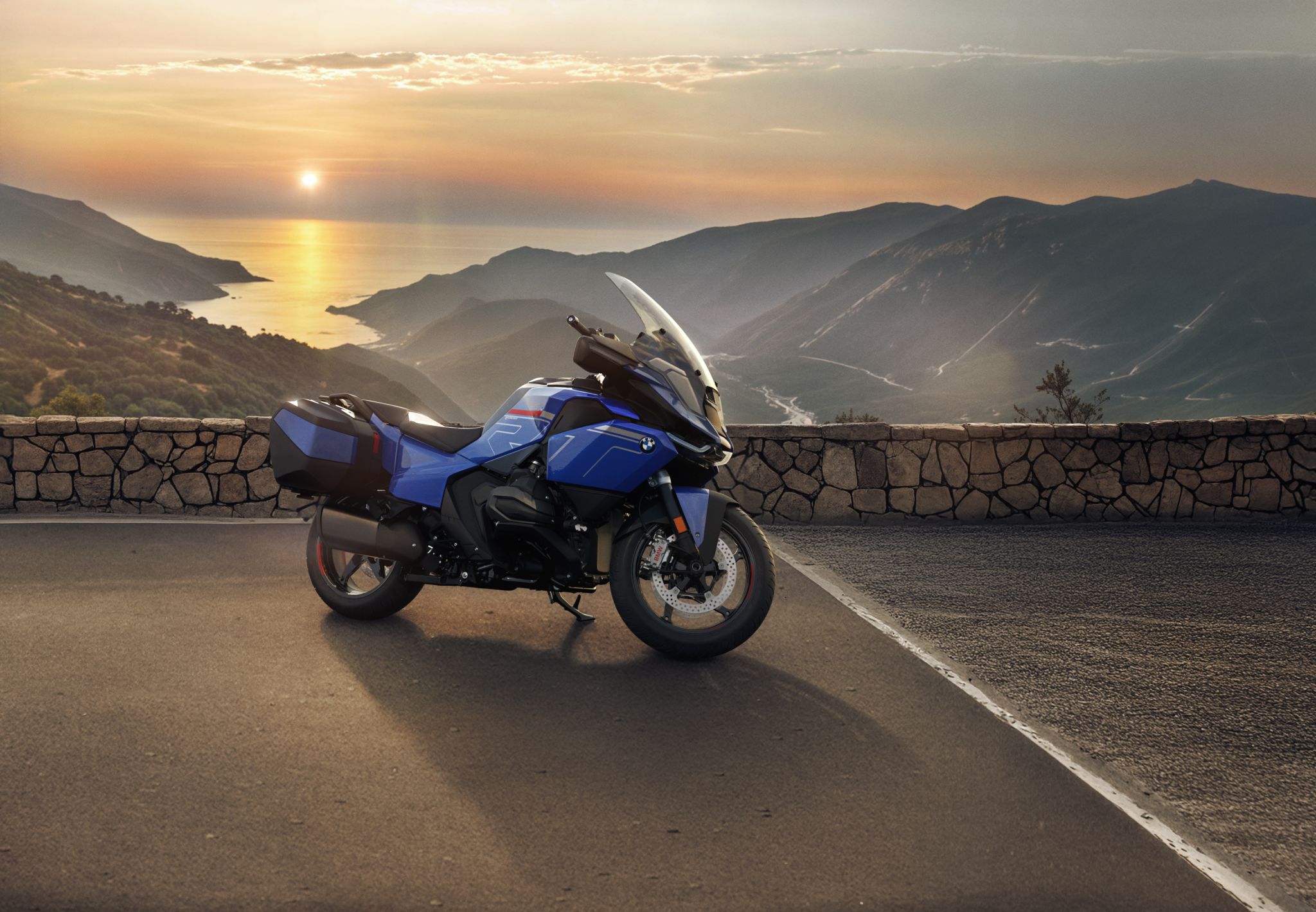 BMW R 1300 RT (1)