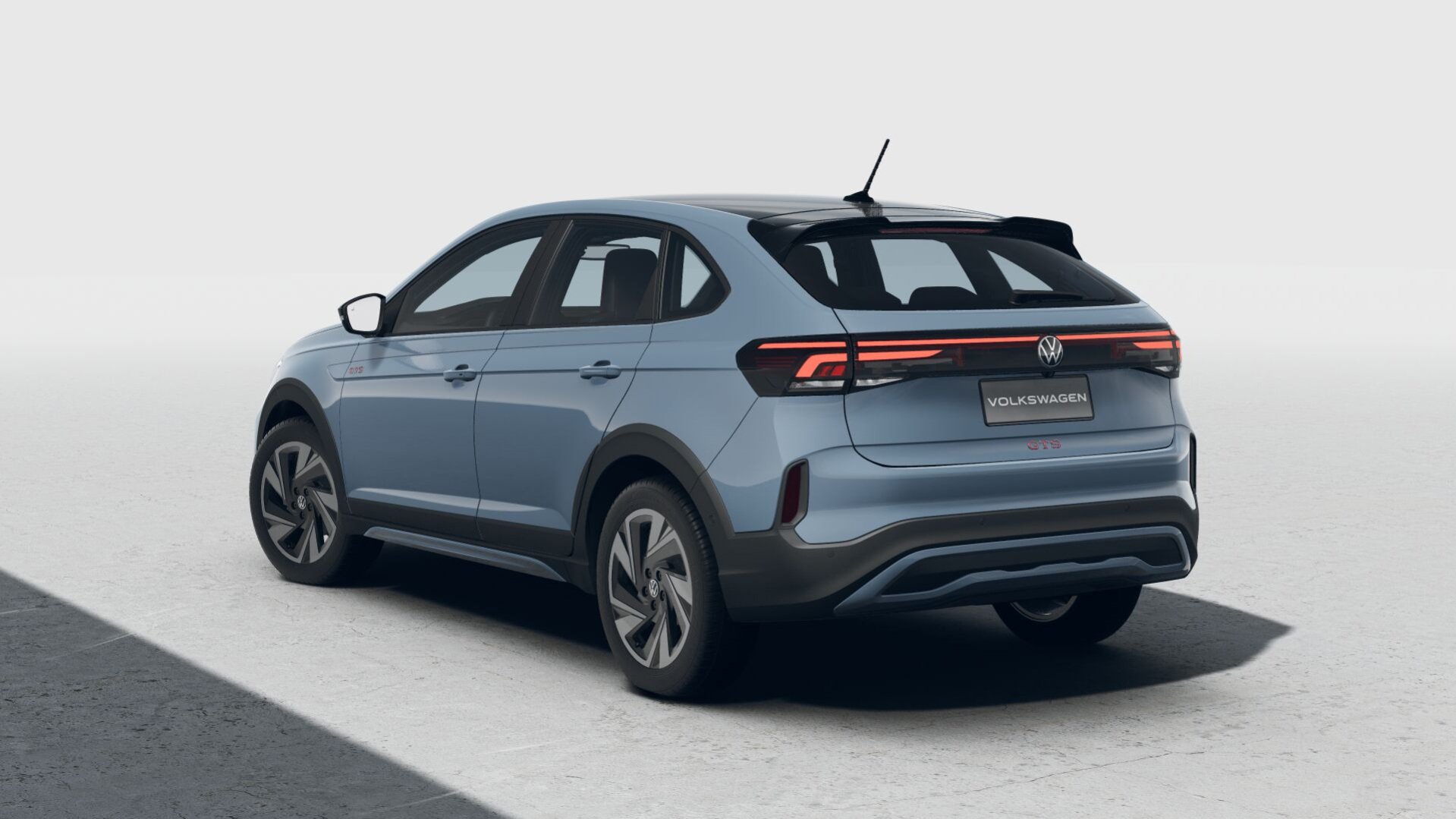 Volkswagen Nivus GTS 2026 azul Titan traseira com rodas de 17 polegadas