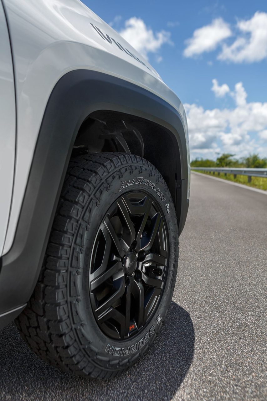 Jeep Renegade Série especial 10 anos produção Jeep detalhe roda