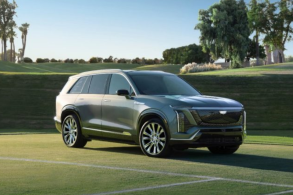 Cadillac VISTIQ 2026 (1)