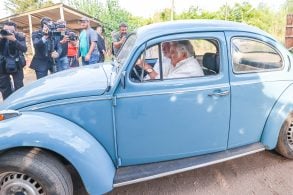 MUJICA FUSCA AZUL RICARDO STUCKETT