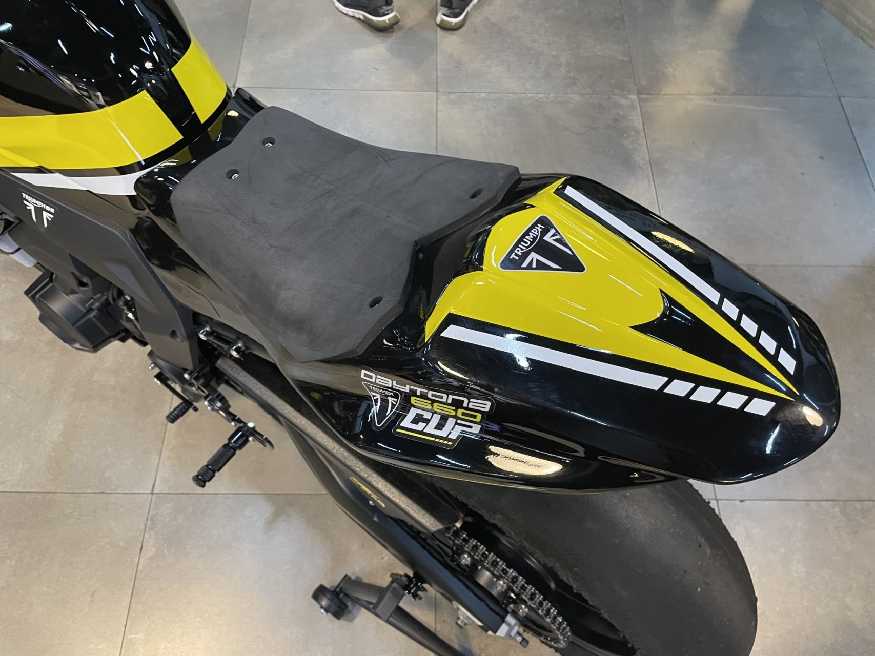 Triumph Daytona 660 MOTO1000GP   (14)
