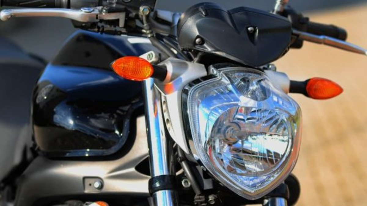 Yamaha FZ600 (3)