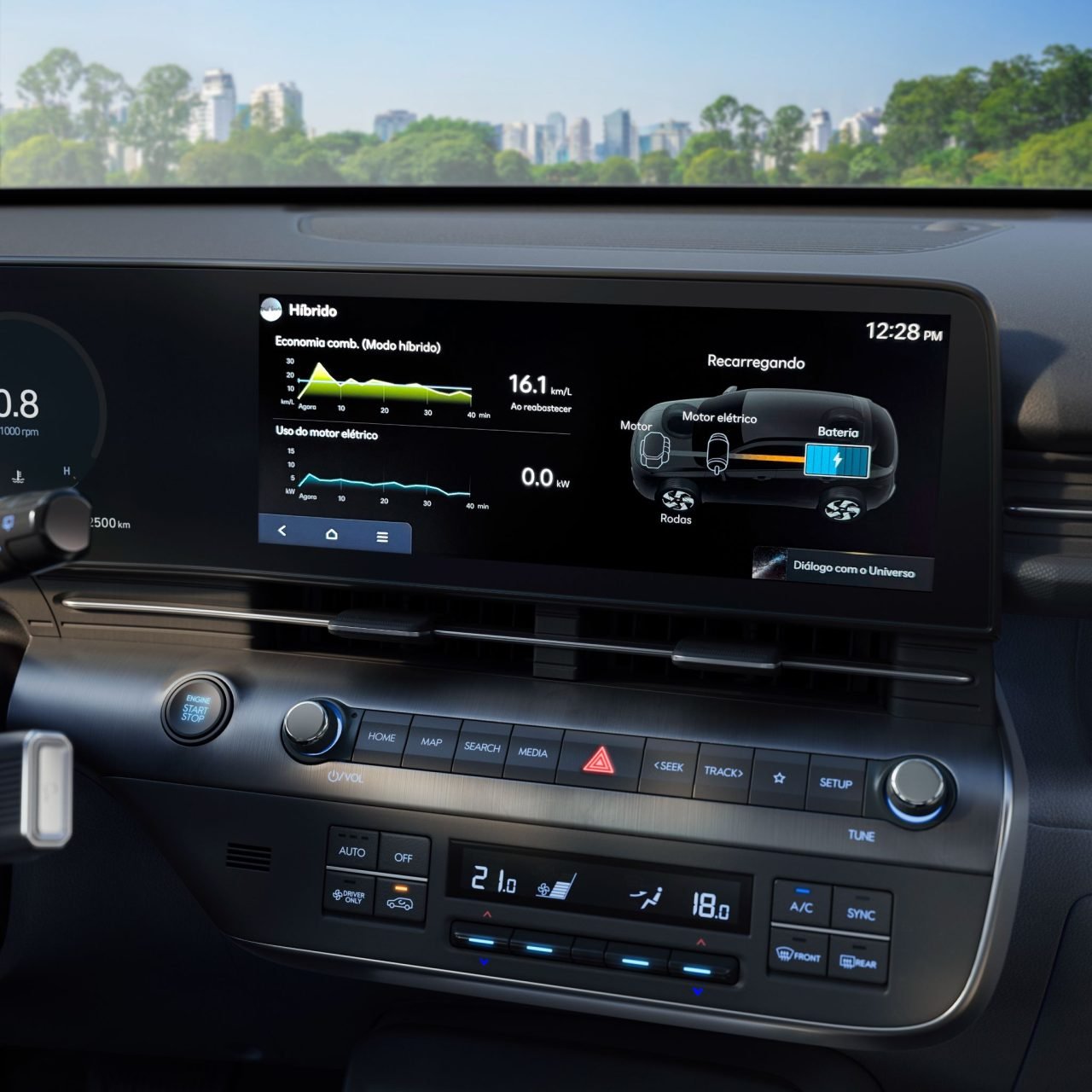 Hyundai Kona Hybrid 2026 interior central multimídia sistema híbrido