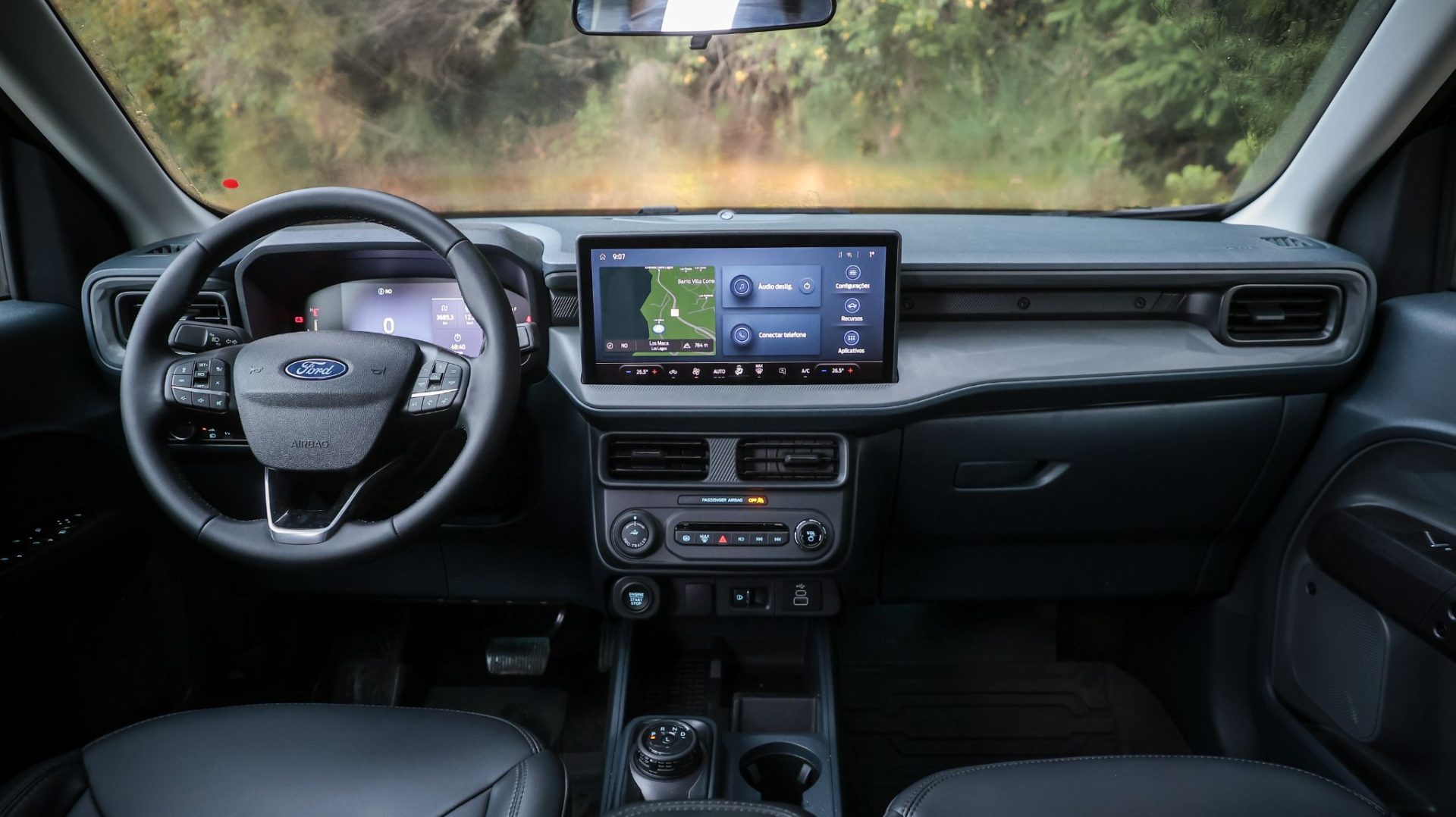Ford Maverick Lariat Black 2025 interior painel (2)