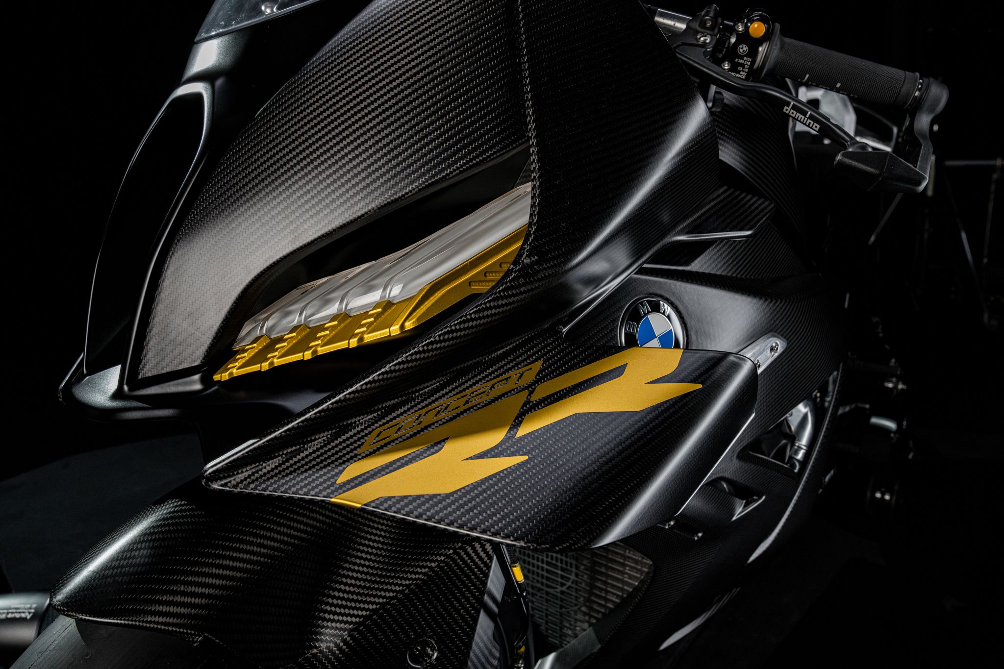 BMW Concept RR (8)
