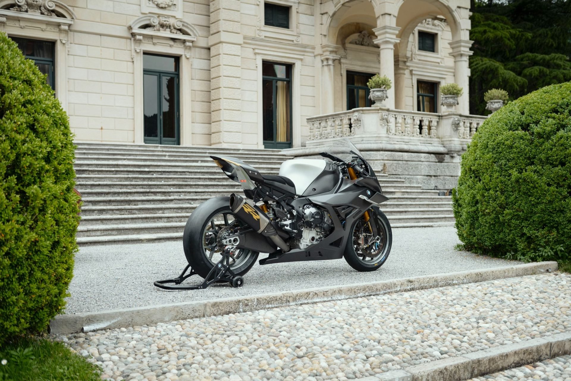 BMW Concept RR (9)