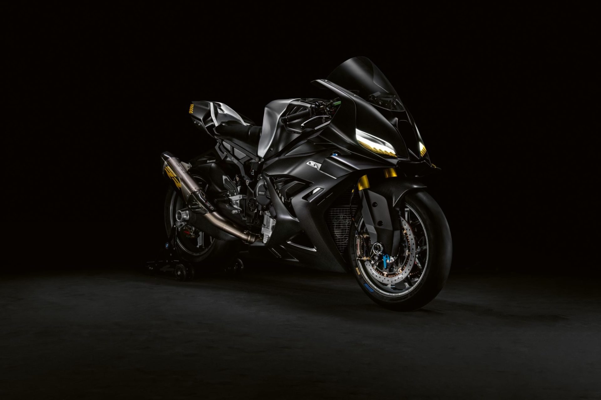 BMW Concept RR (12)