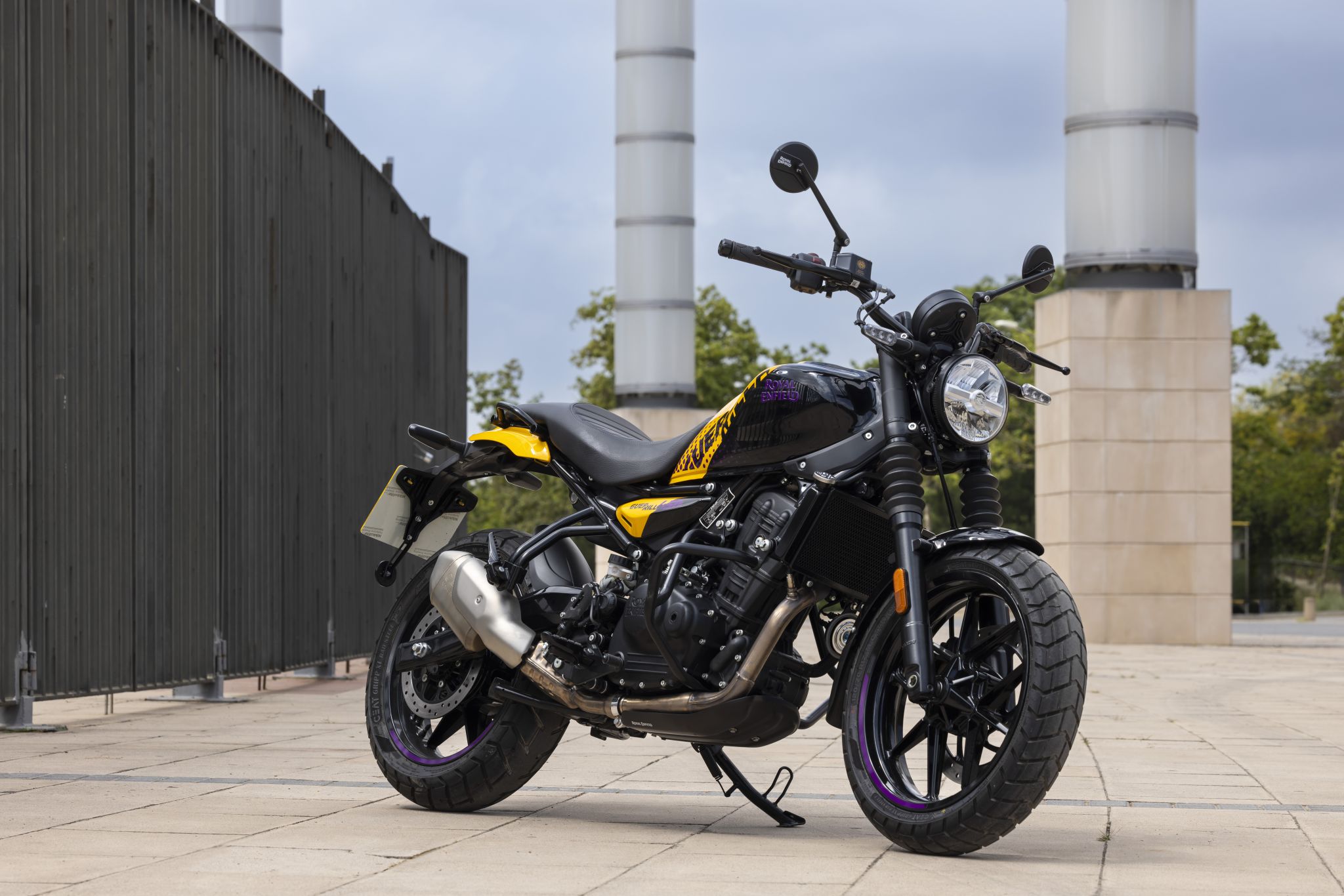 Royal Enfield Guerrilla 450 oficialmente lançada; a partir de R$ 28.990