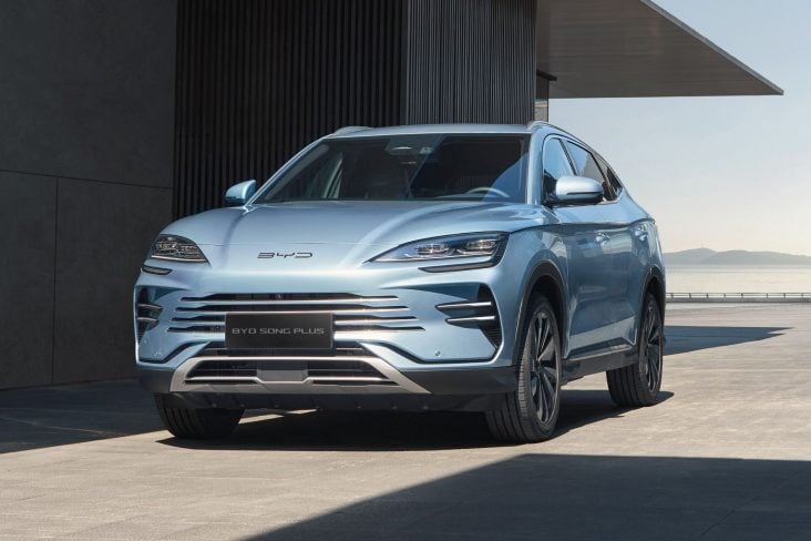byd song plus 2026 azul frente parado