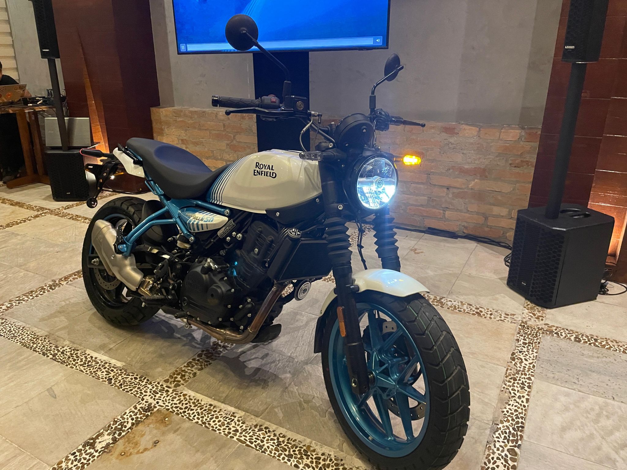 Royal Enfield Gerrilla 450