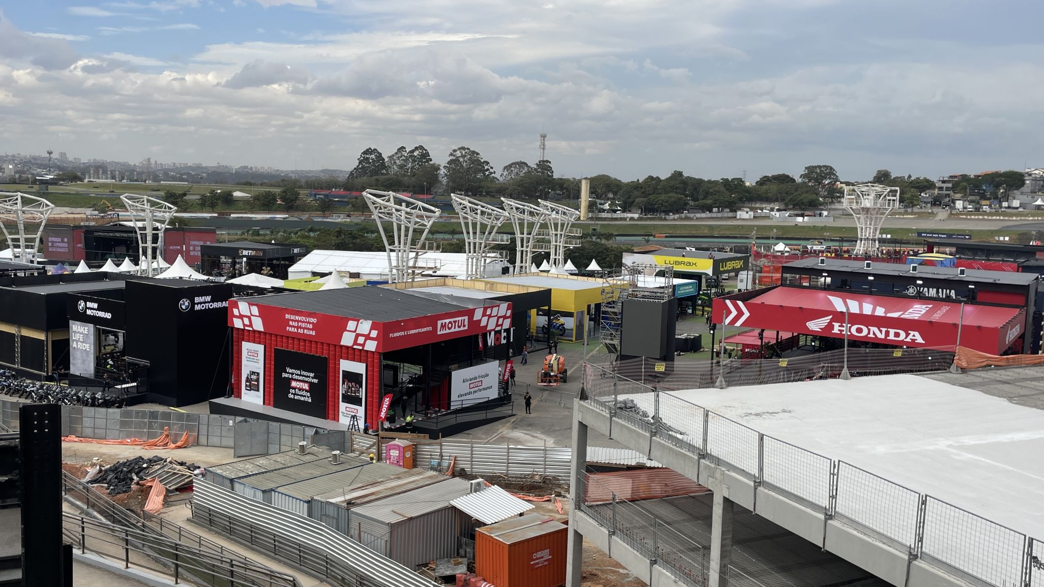 Festival Interlagos 2025: Royal Enfield, BMW e Yamaha já apresentaram suas novidades