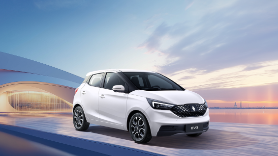 JMEV EV3 carro de autoescola elétrico com câmbio manual em branco arte