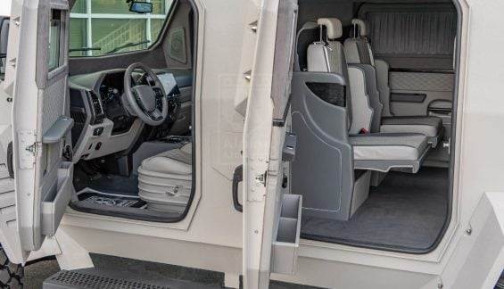 ALPINE ARMORING CONDOR INTERIOR 01
