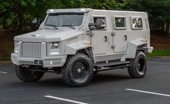 ALPINE ARMORING CONDOR FRENTE LATERAL 2