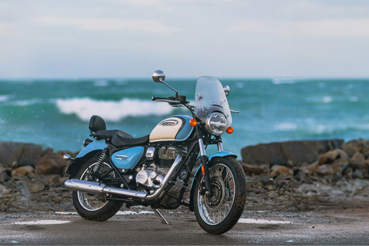 Royal Enfield Meteor 350 Aurora (1)