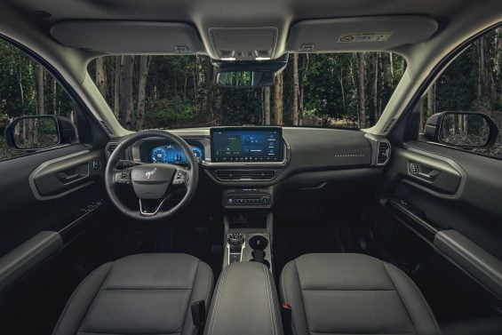 Bronco Sport 2025 internas (16)
