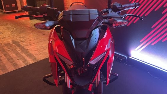 Bajaj Pulsar N150 (10)