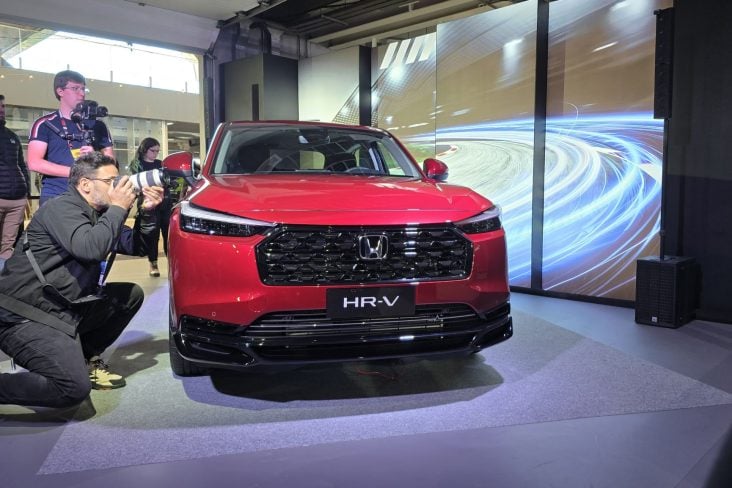 Honda HR V vermelho frente