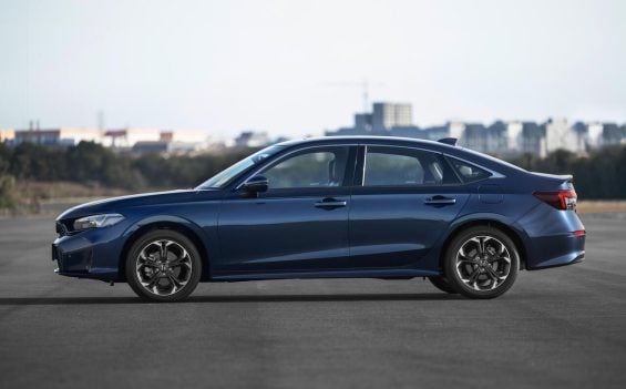 Honda Civic Advanced Hybrid lateral