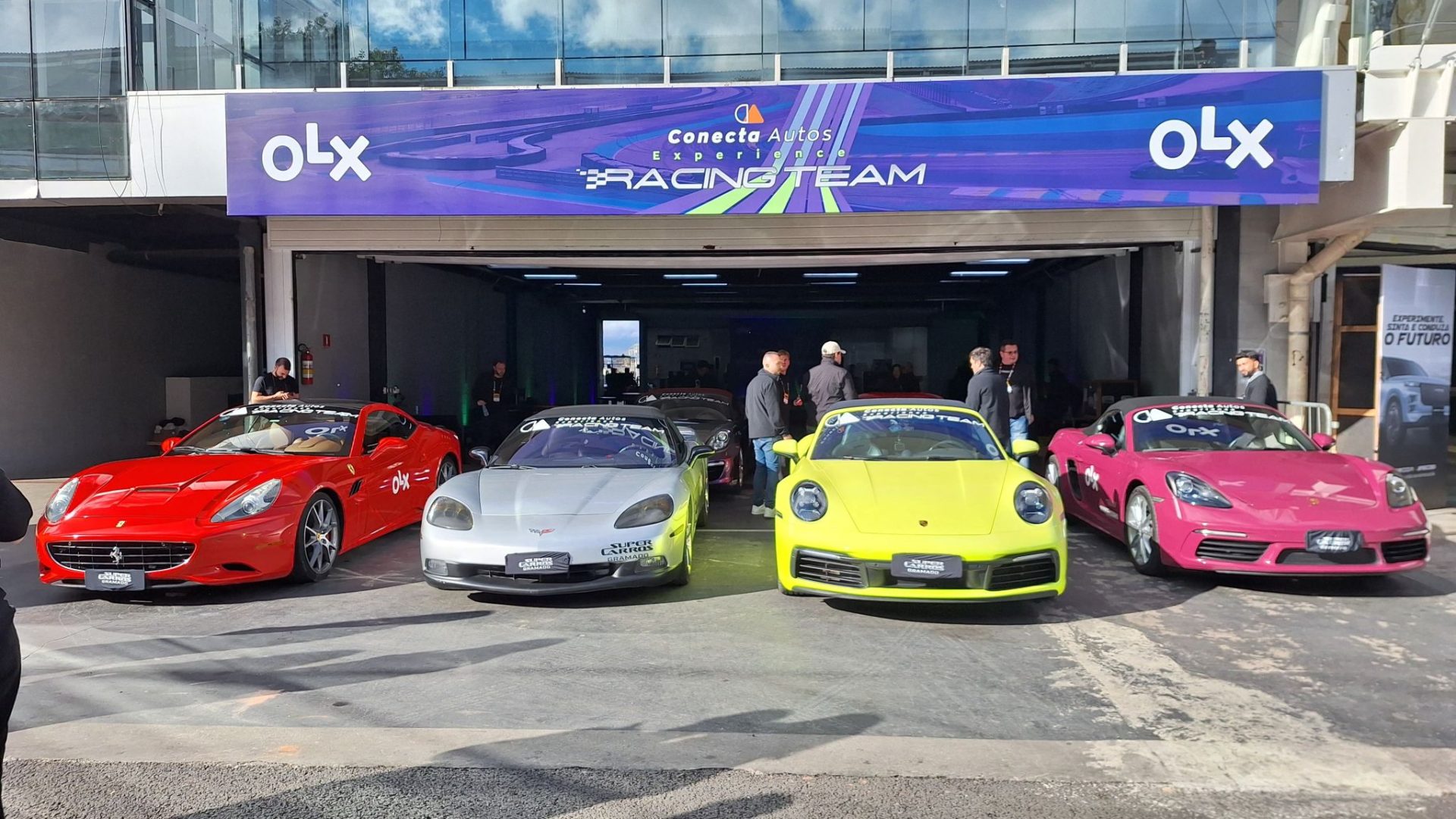 olx conecta Autos racing day 2