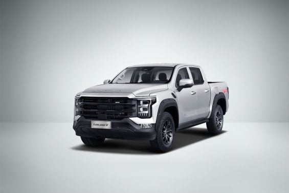 Foton Tunland V7 prata frente