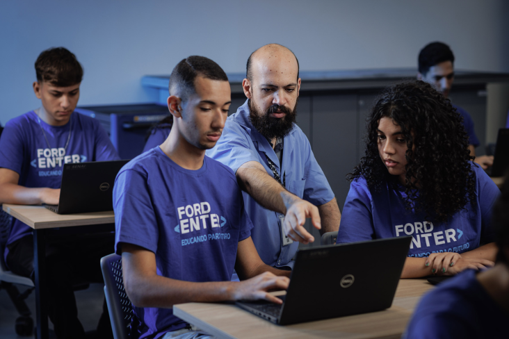 ford enter curso de capacitacao profissional