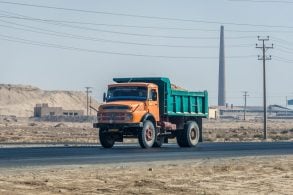 Isfahan,Province,,Iran, ,October,21,,2016:,Mercedes,Benz,Lk