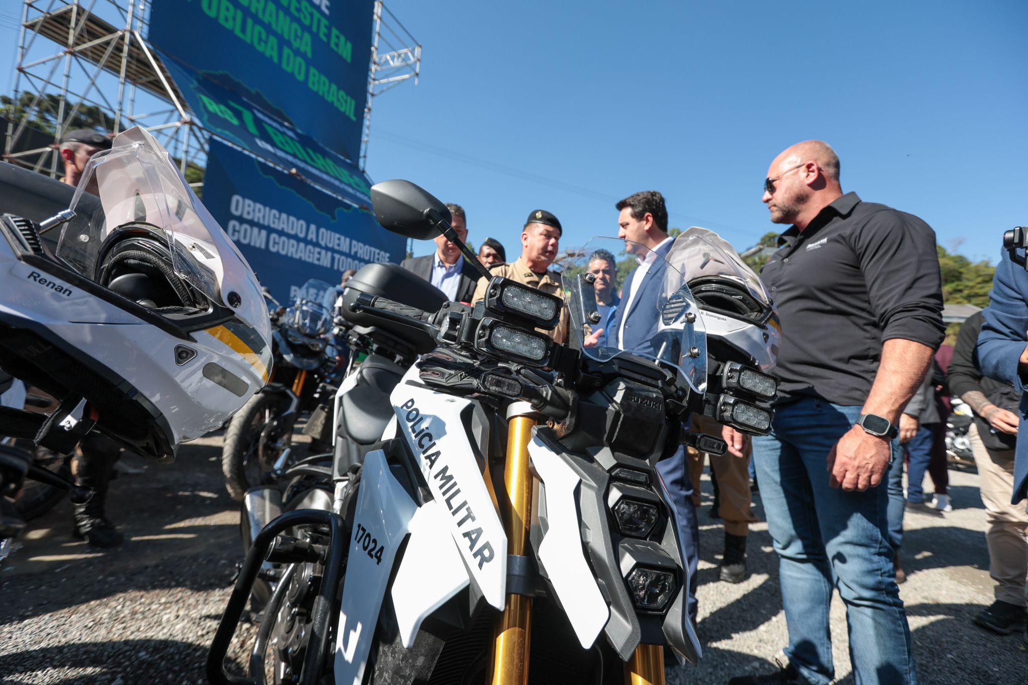 Suzuki GSX S1000 entregues a policia militar do parana 2025 (3) Suzuki GSX S1000 entregues a policia militar do parana 2025 (3)