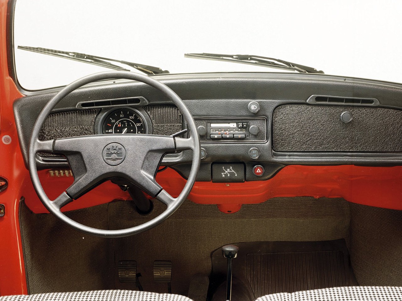volkswagen fusca kafer 1303 interior painel