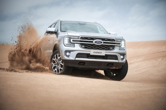 Nova Ford Everest (3)