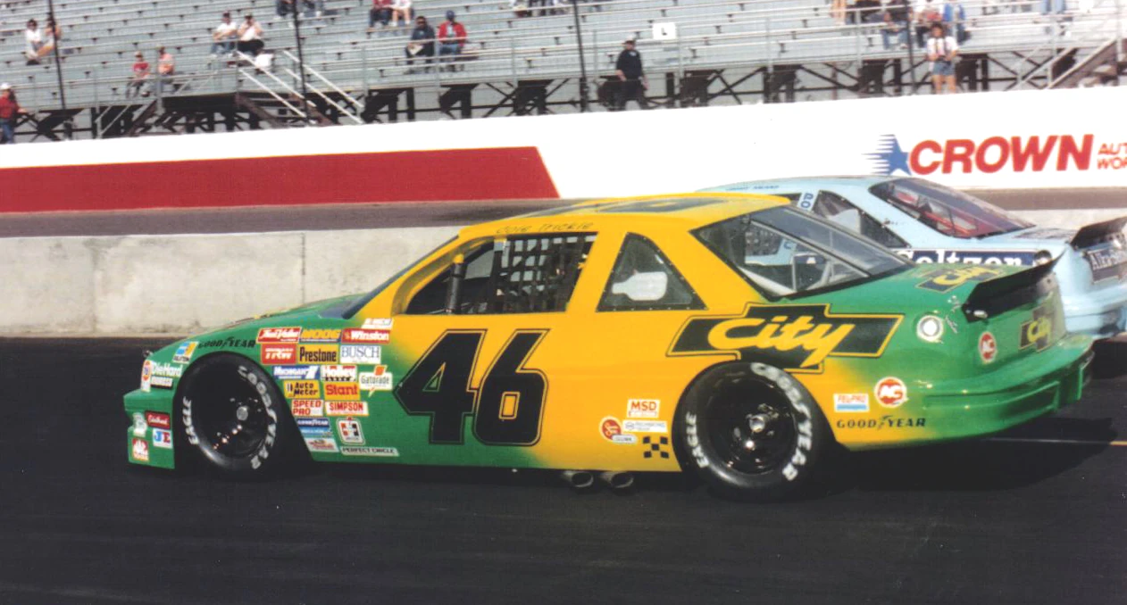 numero 46 City Chevrolet usado por Cole Trickle, personagem de tom cruise