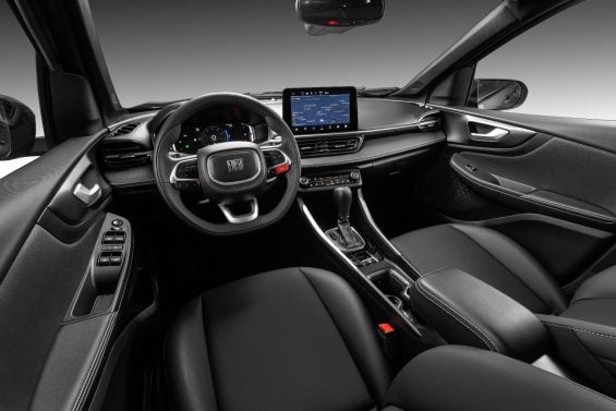 Fiat Fastback Impetus 2026 interior painel
