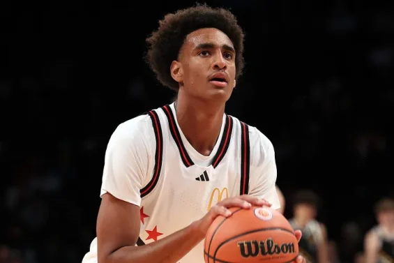 Alijah Arenas Alijah Arenas