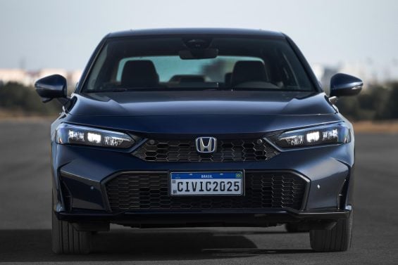fullsize Civic Advanced Hybrid Est├ítica (5)