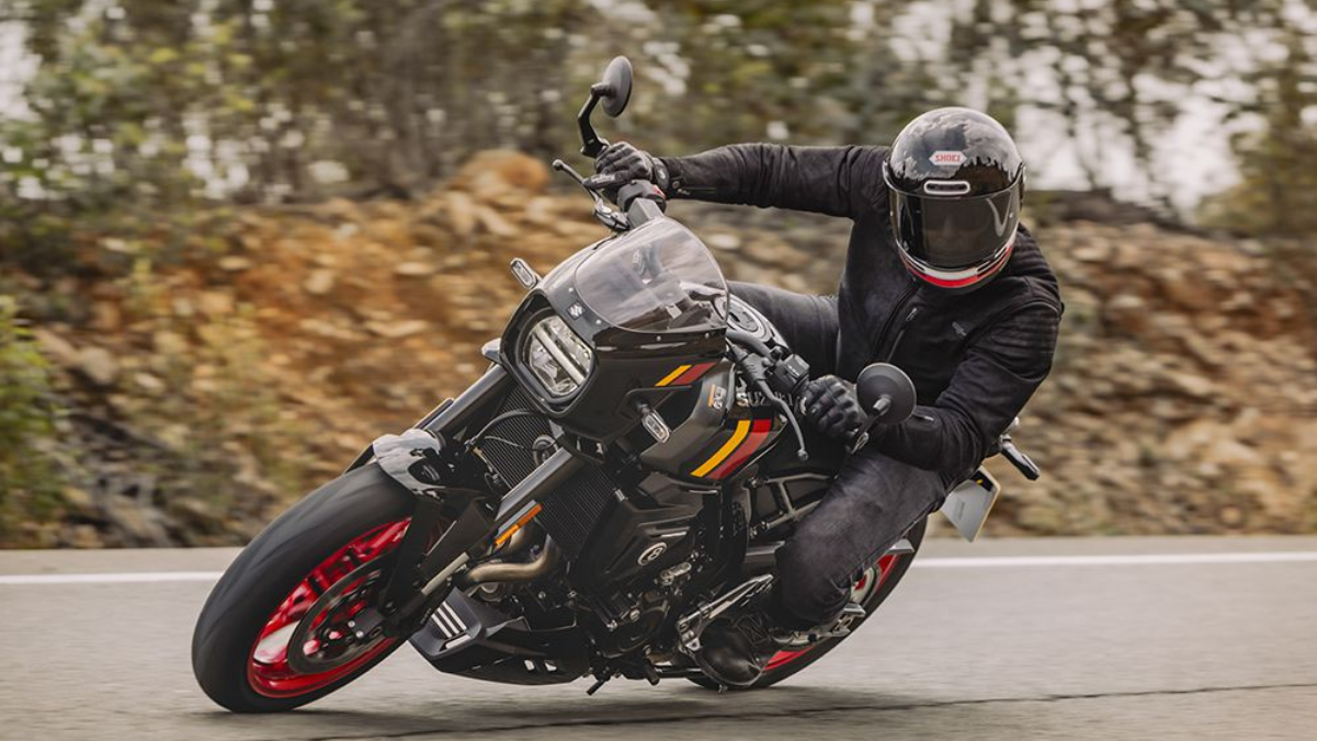 Suzuki GSX 8TT (6)