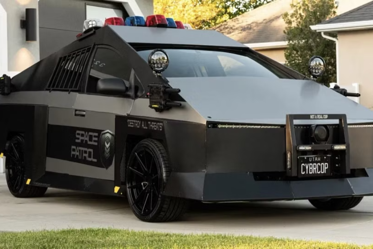 cybercop o cybertruk da toyota
