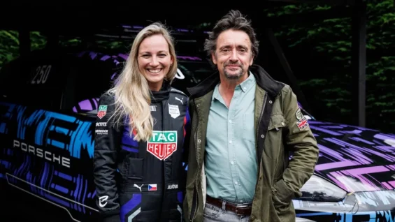 gabriela Zilkova e Richard Hammond gabriela Zilkova e Richard Hammond