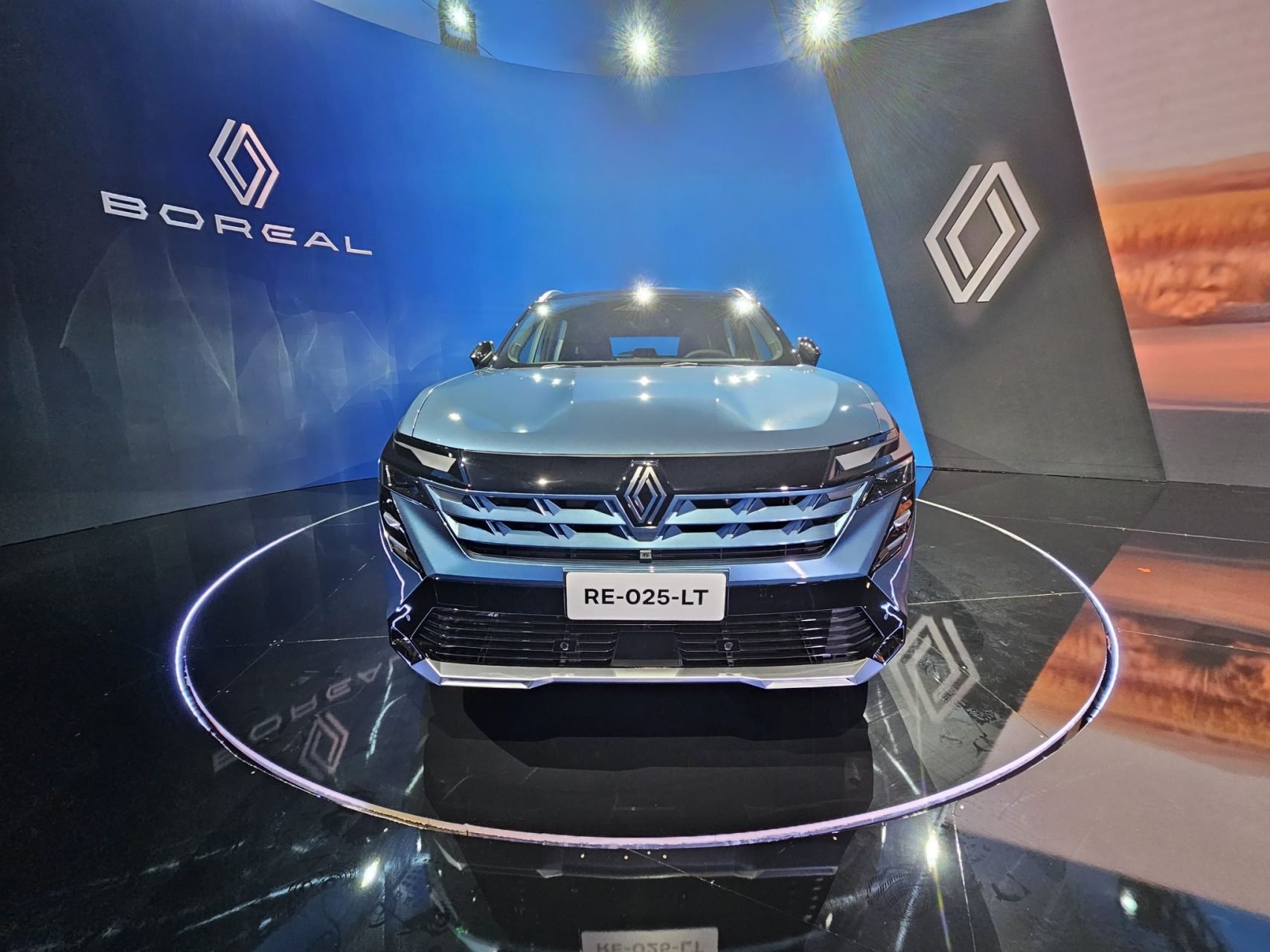 RENAULT BOREAL 2026 FRENTE LATERAL TRASEIRAS INTERIOR DETALHES (2)