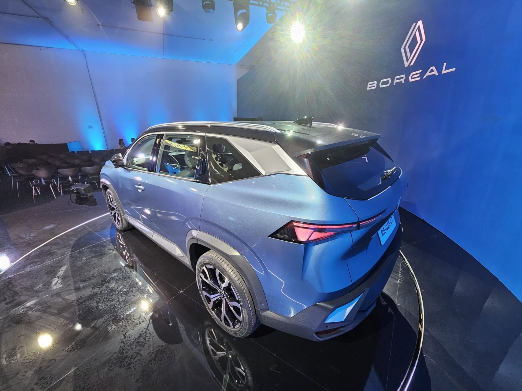 RENAULT BOREAL 2026 FRENTE LATERAL TRASEIRAS INTERIOR DETALHES (5)