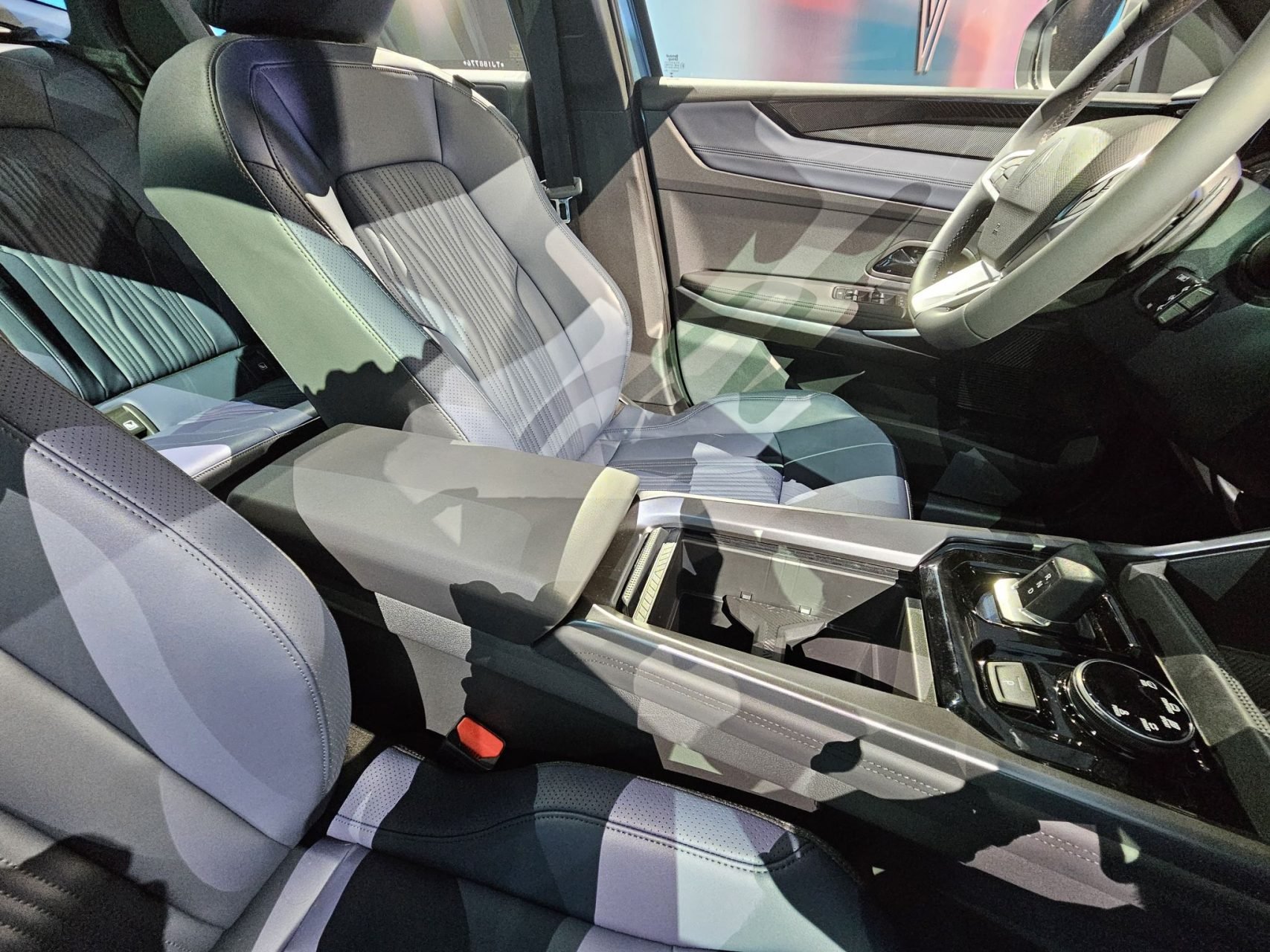 RENAULT BOREAL 2026 FRENTE LATERAL TRASEIRAS INTERIOR DETALHES (13)